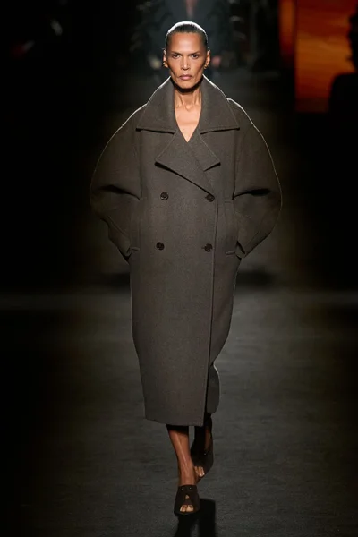 Look 47